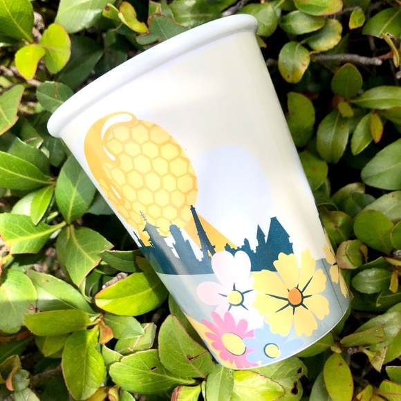2023 Disney Parks Epcot Flower & Garden Festival Spike The Bee Cup - NEW - Picture 2 of 2